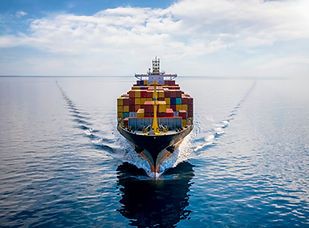 ocean freight container ship