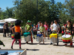 Marché_Béage_3_avec_Bamahia_-_Juin_2015