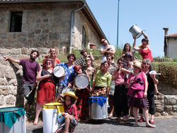 Marché_1_-_La_Chapelle_Graillouse_-_Juillet_2015