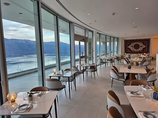 Journey Restaurant at Azhadi Vineyards Josper-fired Persian-Canadian cuisine and panoramic Okanagan Lake views McKinley Beach Kelowna BC