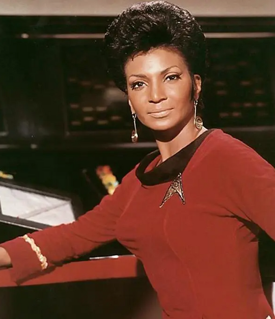 Nichelle Nichols Dies At 89