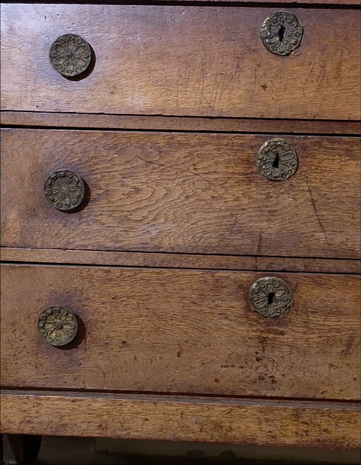 Thumbnail: "Dutch chest of drawres "