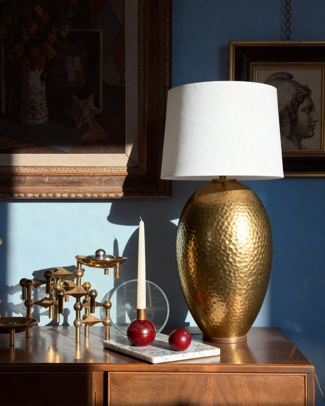 "Aluminium table lamp Silver finish "