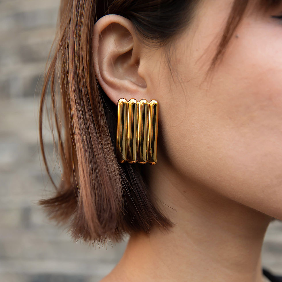 Thumbnail: Ribbed chunky stud 