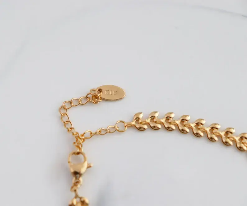 Thumbnail: Shell bracelet 