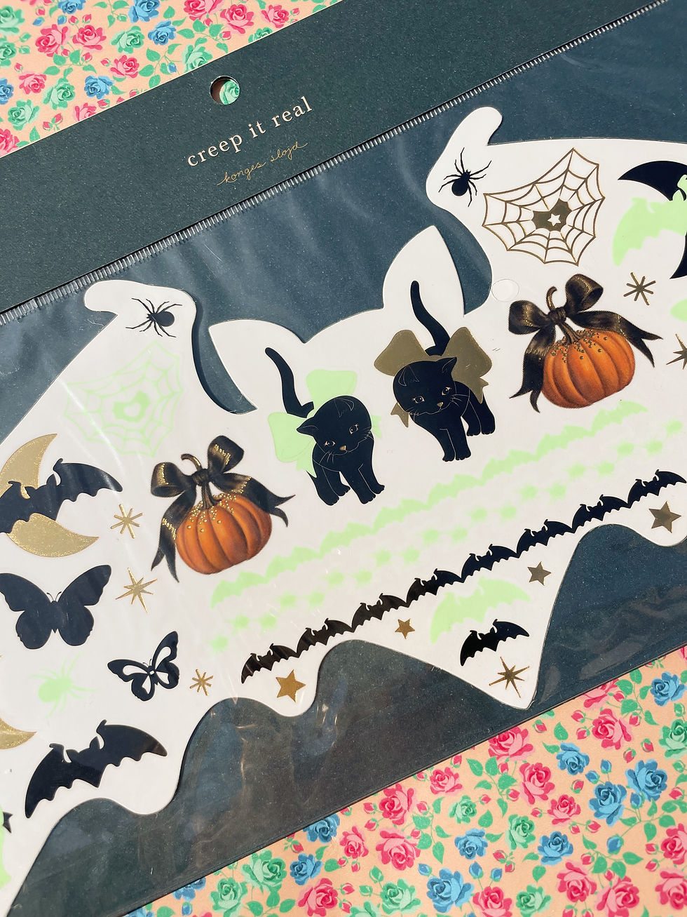 Thumbnail: KONGES SLØJD HALLOWEEN TATTOOS