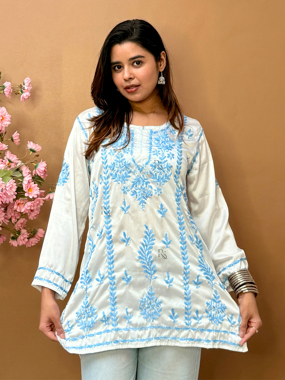 Thumbnail: Ivory Satin Lucknow Chikankari Hand Embroidered Short Kurta with Sky Blue Thread
