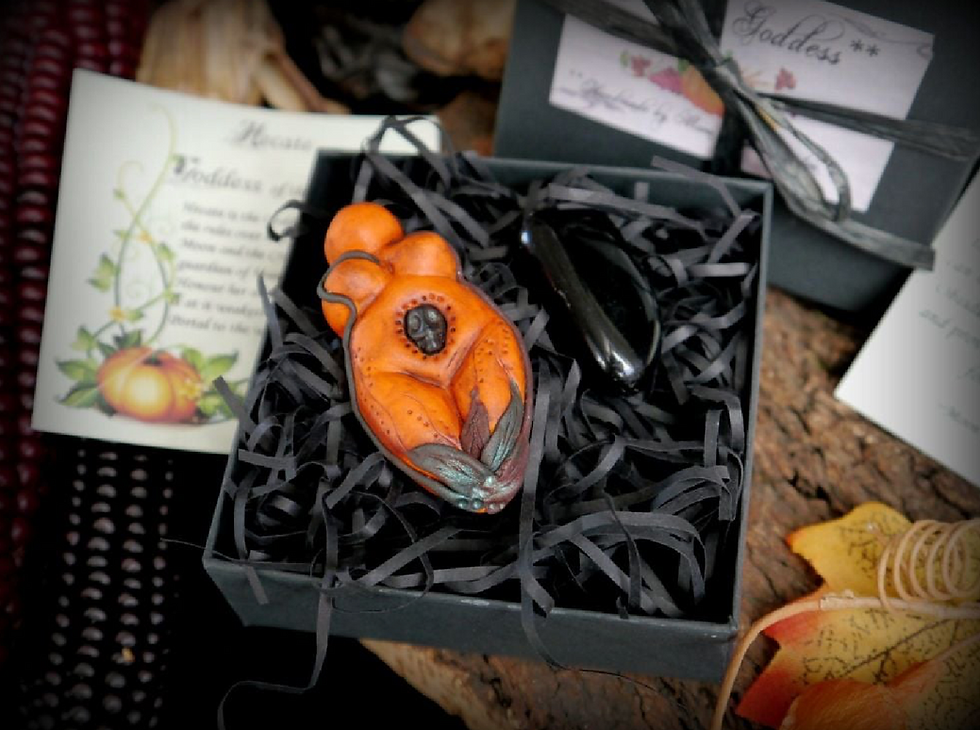 Little Hecate Clay Goddess