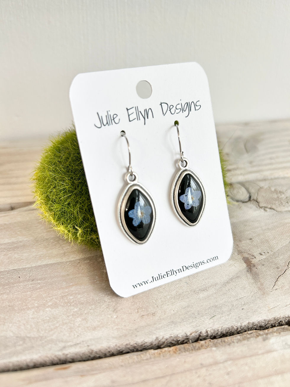 Thumbnail: Antiqued Forget Me Not Botanical Earrings