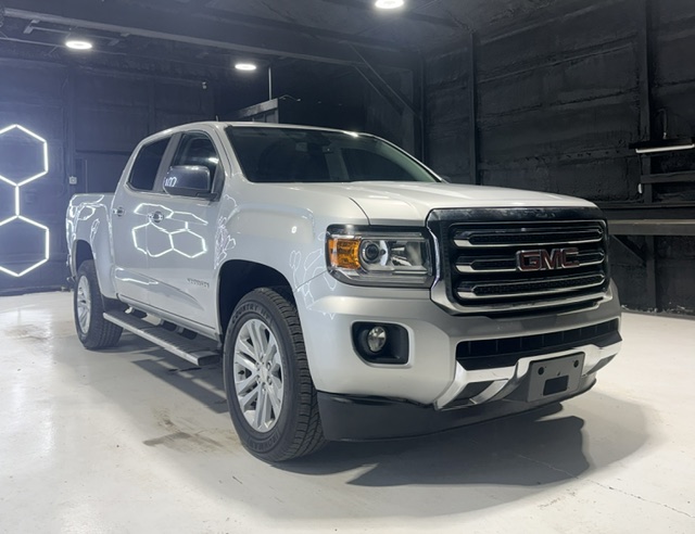 2017 GMC Canyon 2WD SLT Crew Cab Short Box's photo