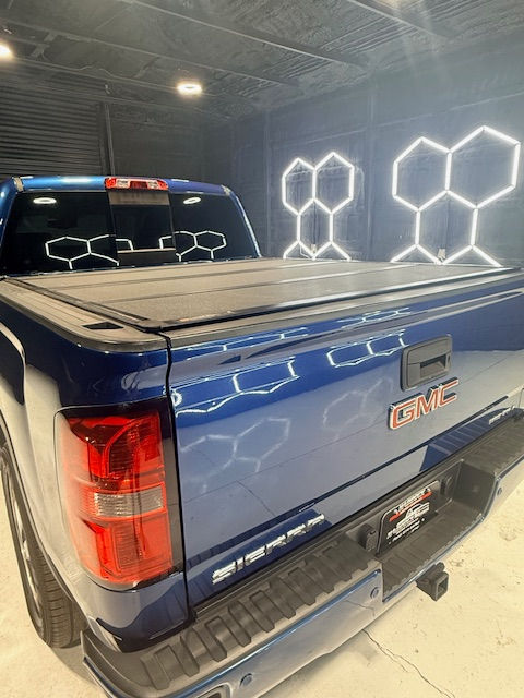 Thumbnail: 2015 GMC Sierra Denali