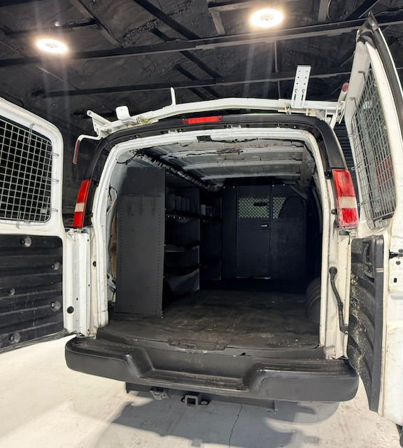 Thumbnail: 2014 Chevrolet Express 2500 Van