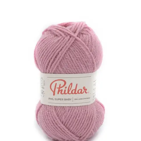 Image d'une pelote de laine Phildar Super BB Rose des Sables 12662.1275, idéale pour tricots bébé.
