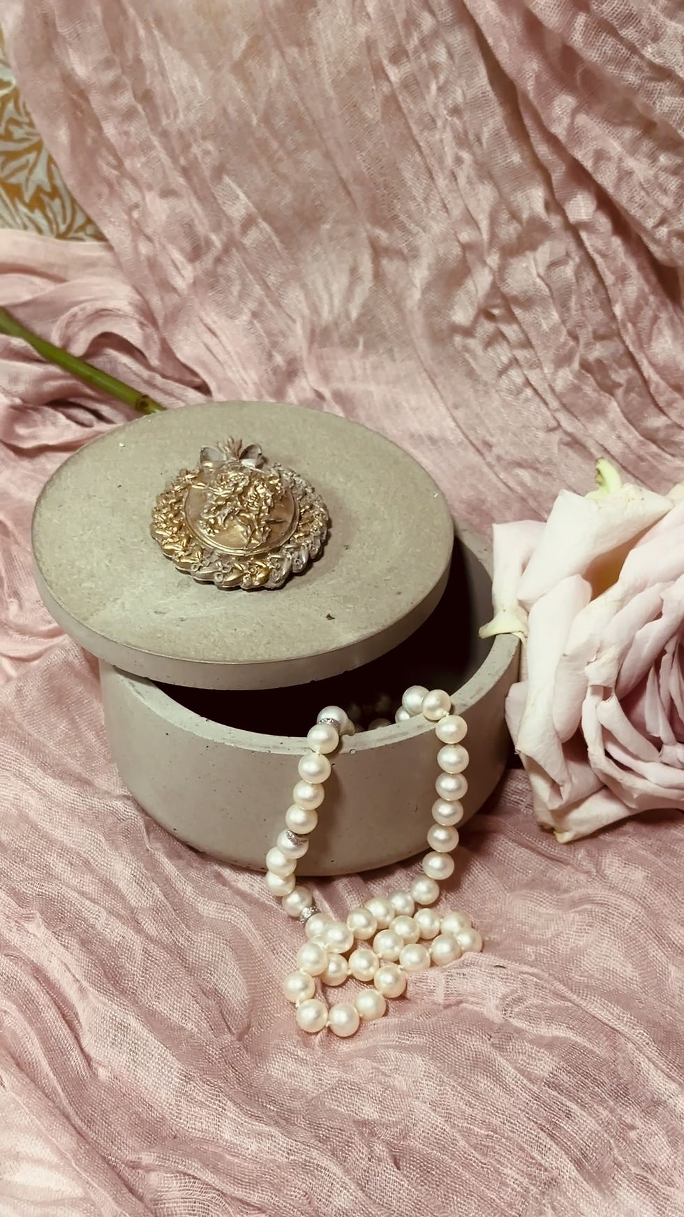 Thumbnail: Mermaid Trinket Jar | Medalion