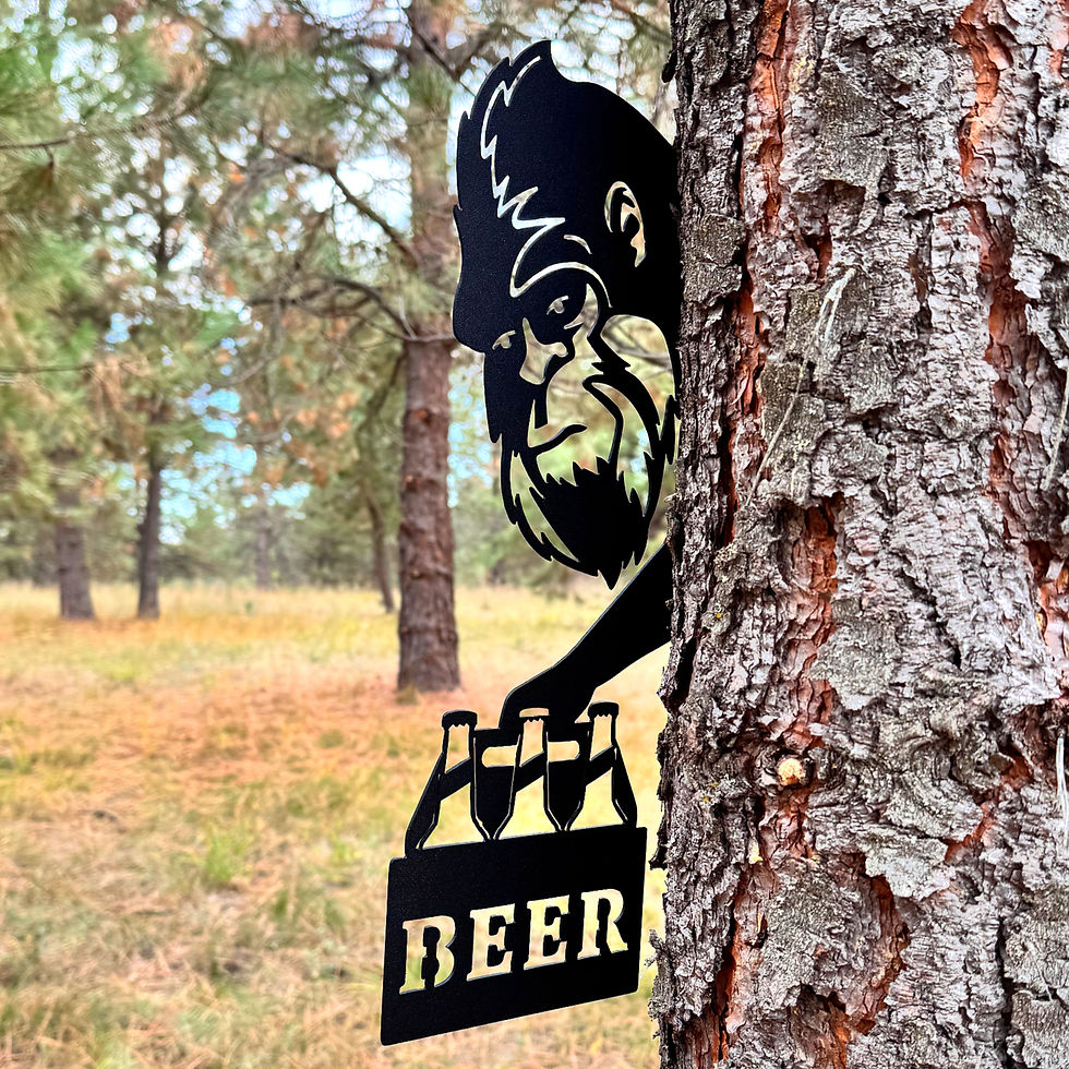 Bigfoot Beer Metal Sign – Funny Peekaboo Sasquatch Tree or Post Decoration |