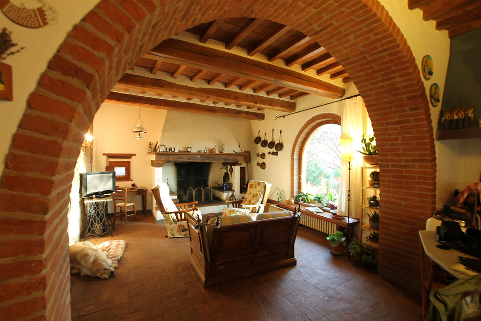 Cucina con grande focolare.JPG