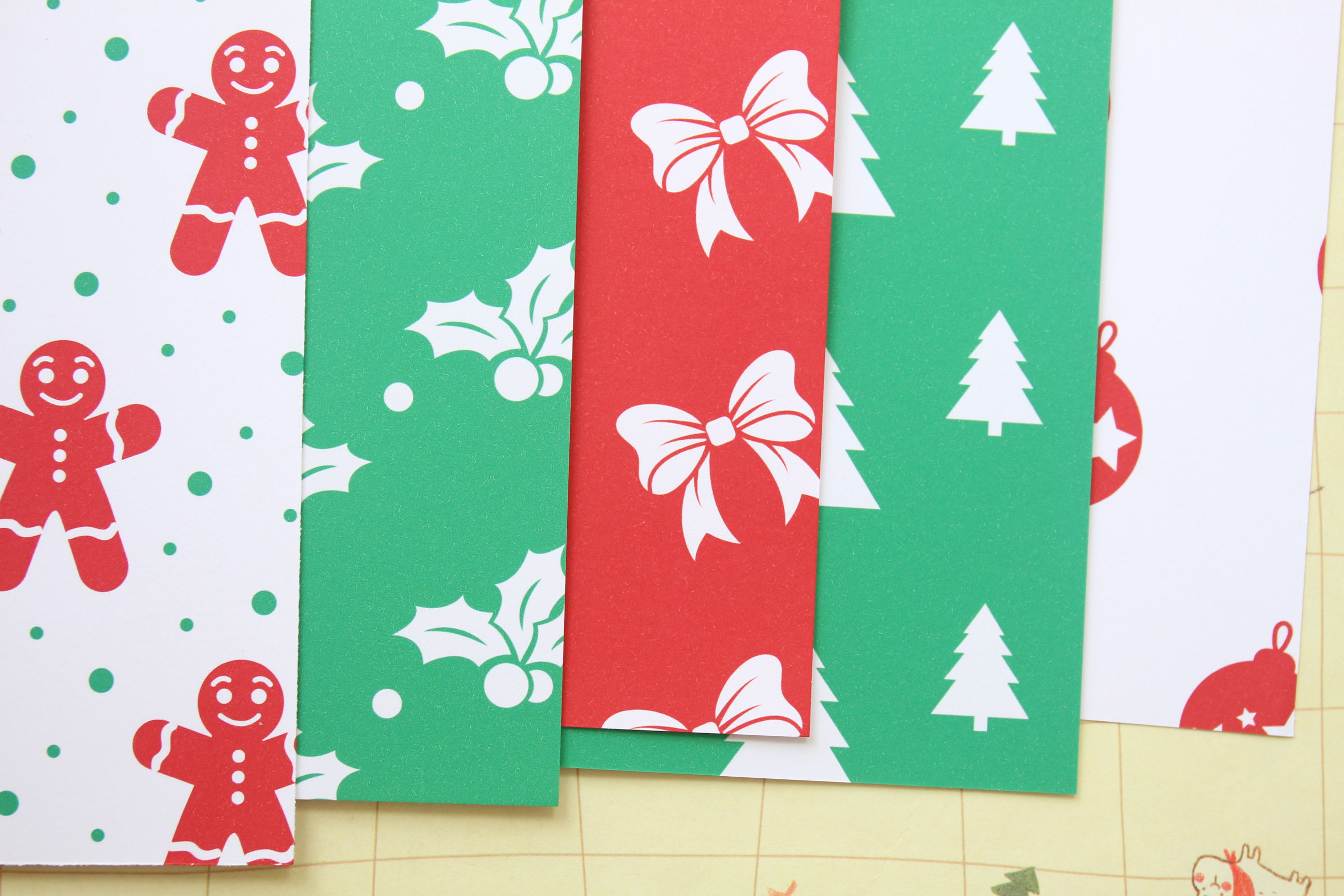 set 01 red and green christmas mix printed card stock