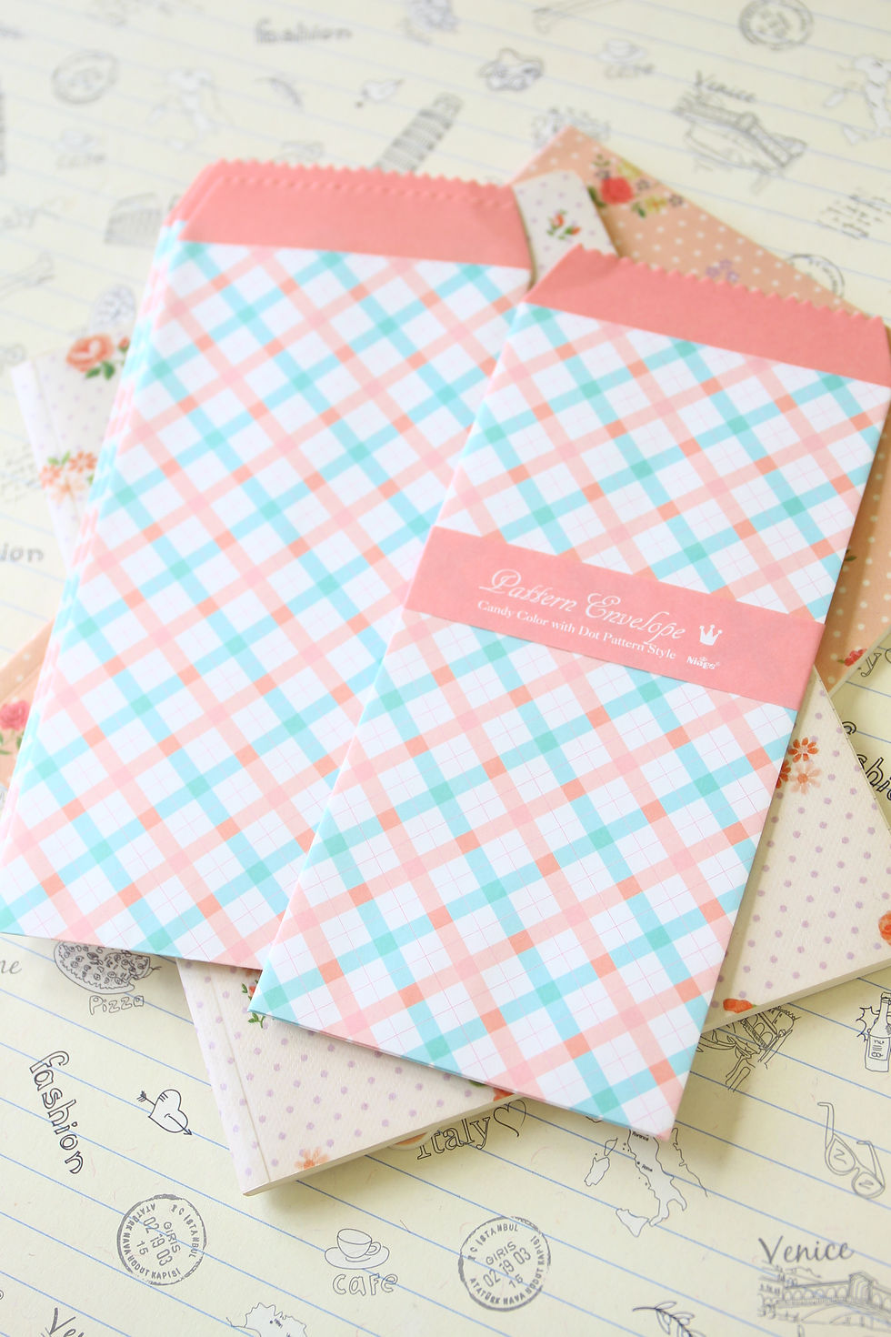 Thumbnail: romantic sweet pattern tall envelopes