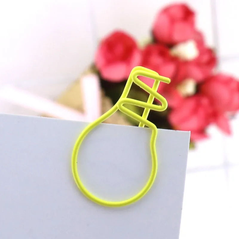 Thumbnail: lightbulb paper clips