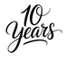 Das Bild zeigt ein Logo mit dem Schriftzug 10 Years.