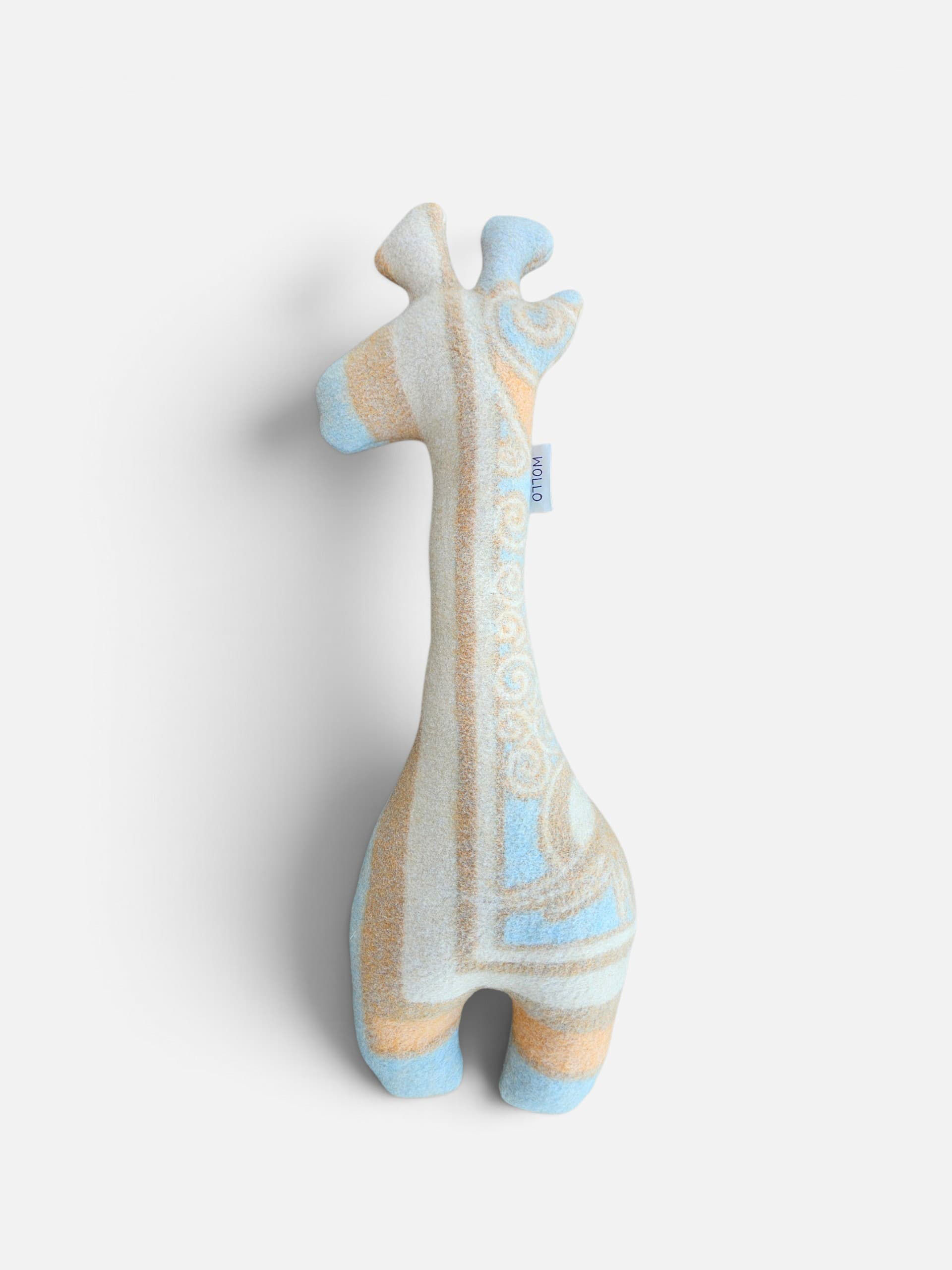 Wollen giraffe knuffel roze en blauw