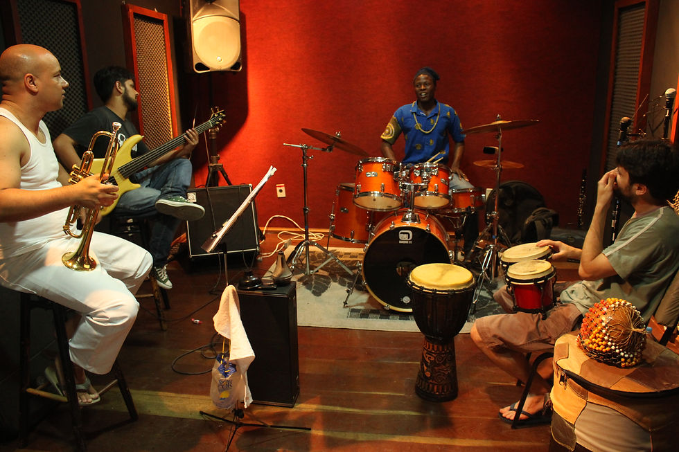 Idowu akinruli - African Jazz.JPG