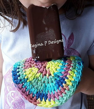 Popsicle Drip Catcher crochet pattern from Regina P Designs