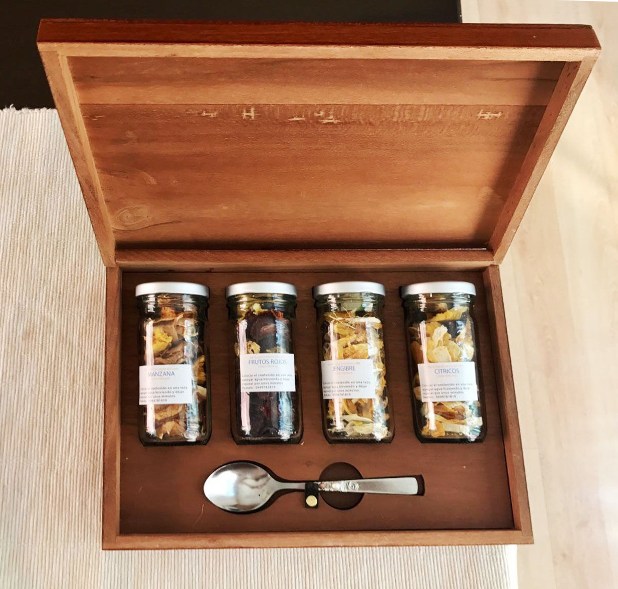 Caja desifru Té Pequeña