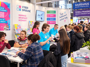 #3 PERSPEKTIVY: Vzdělávací veletrhy - Gaudeamus, Schola Pragensis a další startují. Student, rodič, pedagog – každý na ně přichází s jinou otázkou…