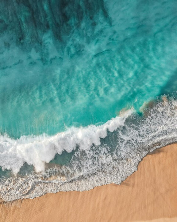 Uluwatu Surfschool Wave