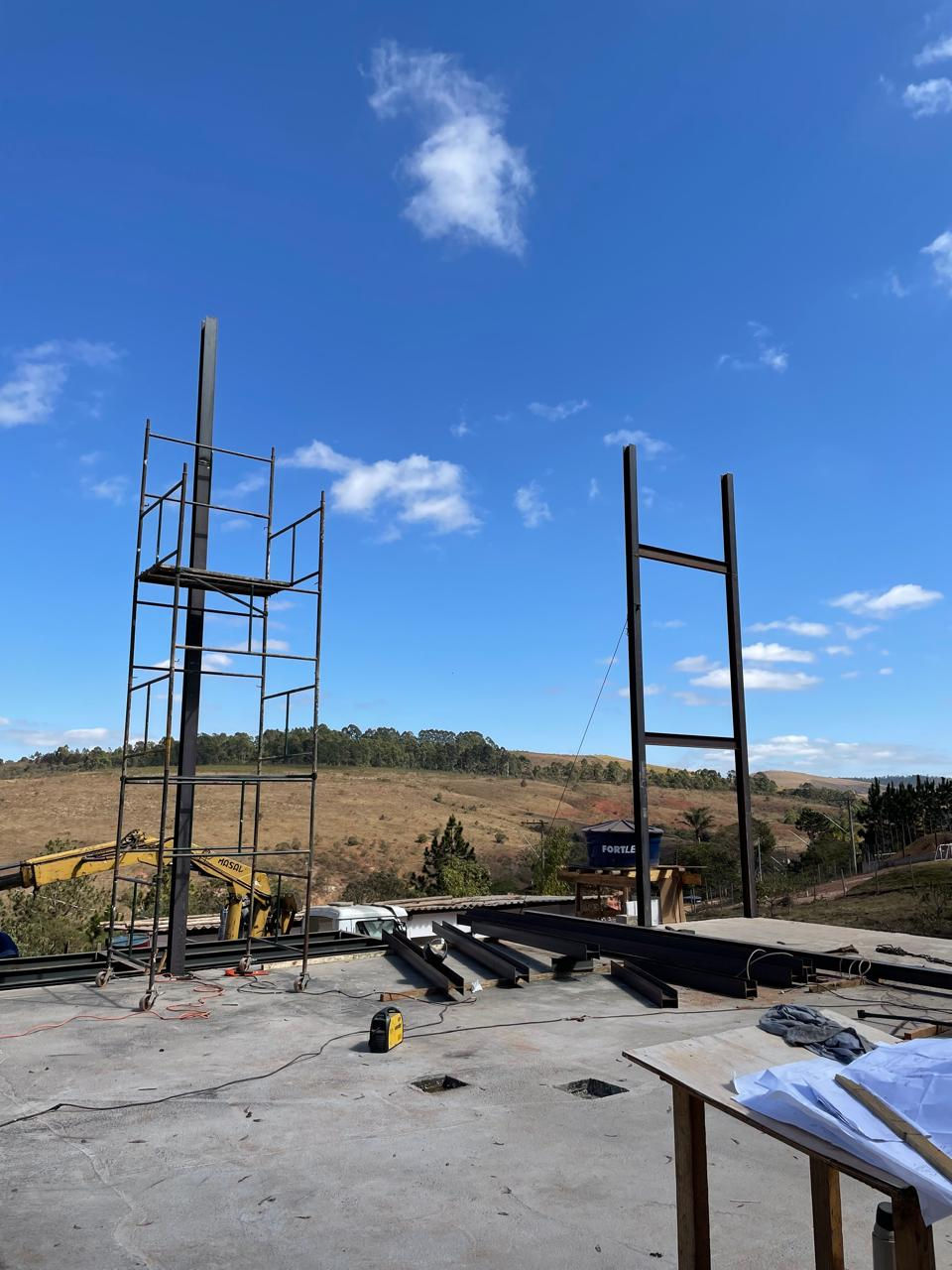 Miniatura: Casa em Estrutura Metálica