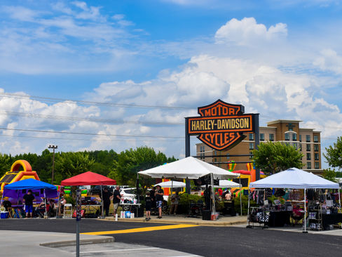 Cape Beard 10th Annual Pig Pickin For Autism 