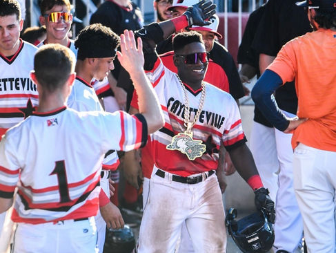 The Woodpeckers with the win!