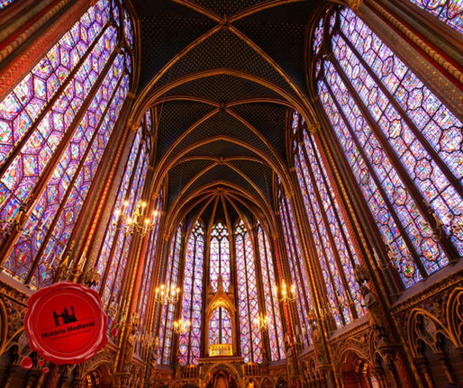 VITRAIS: FORMA DE ARTE MEDIEVAL E MEDITAÇÃO RELIGIOSA
