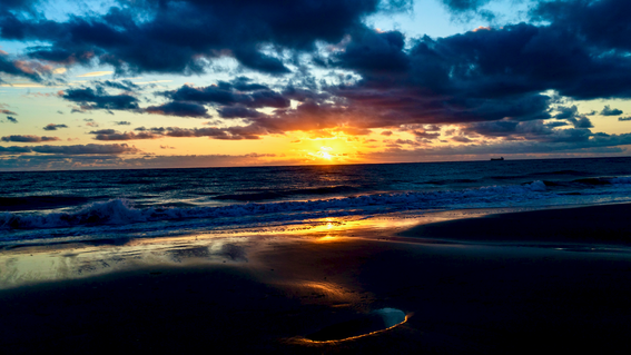 Whitely Bay at sunrise