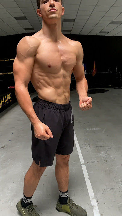 Tibo InShape : de l’agression qui a bouleversé sa vie à l’empire YouTube à 27 millions d’abonnés