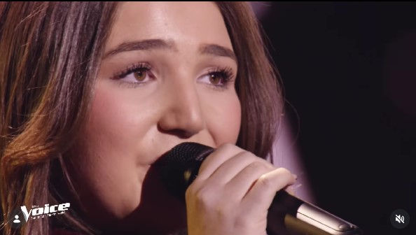 “Pendant que je chantais, ma grand-mère s’en allait” : les confidences bouleversantes de ClemStance, révélation de The Voice 2026