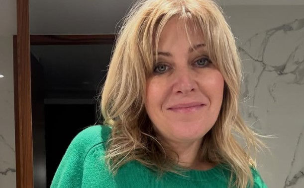 Affaire Patrick Bruel : Amanda Sthers sort du silence et confie sa « tristesse »