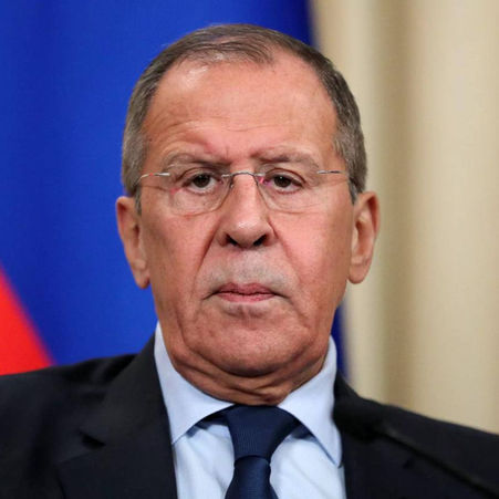 Lavrov affirme qu’une attaque de drones ukrainiens a visé la résidence présidentielle russe à Novgorod, Kiev dément.