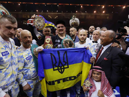 En images la Nuit où Usyk a Ébranlé le Trône de Fury