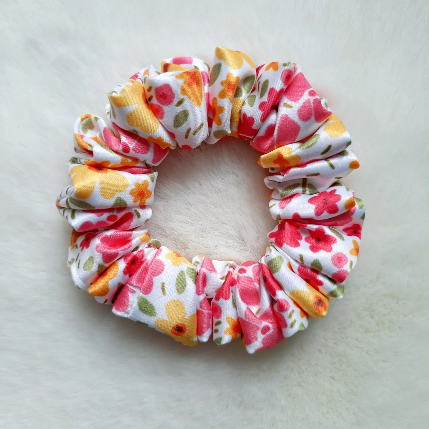 Printed Scrunchie- Pink / Yellow Floral