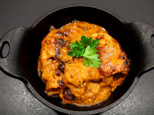 Chicken Roulades with Cheese and Leek in Pepper Sauce