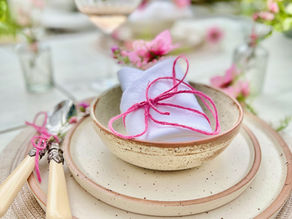 How to create a beautiful table scape with faux flowers