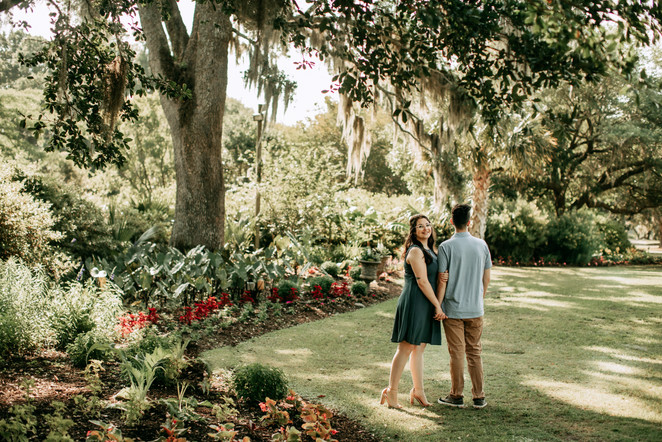 North Carolina Garden Engagement Session at Airlie Gardens in Wilmington, North Carolina