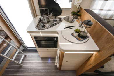 Kitchen view of Roller Team 707 H