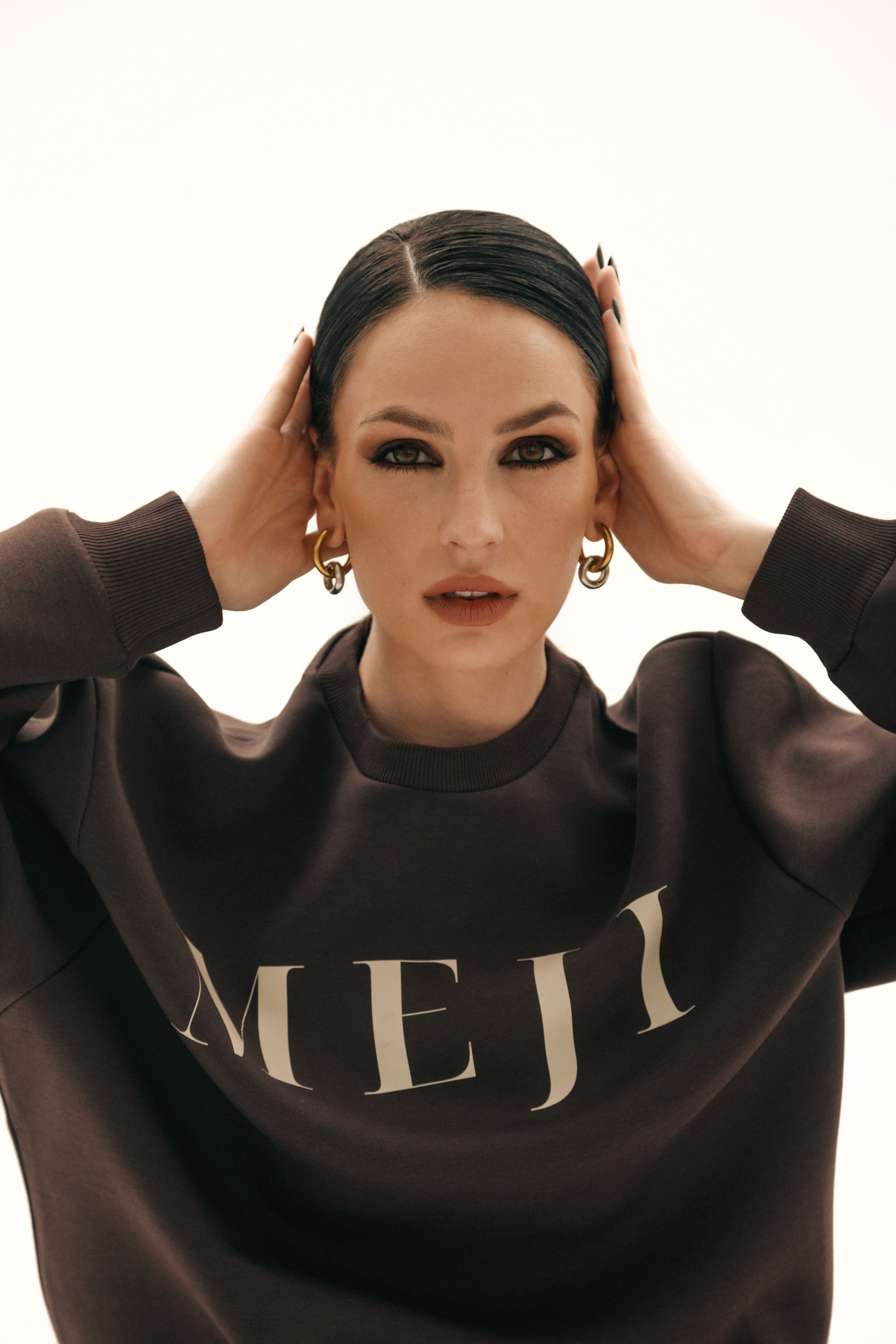 SS25 MEJI Sweatshirt Unisex Mocha