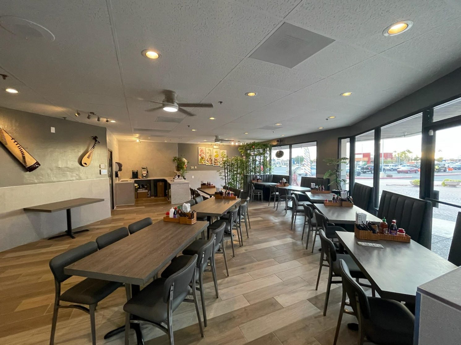 Restaurant Atmosphere