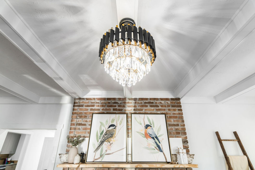 021__S - 81 N Warren Av - 049