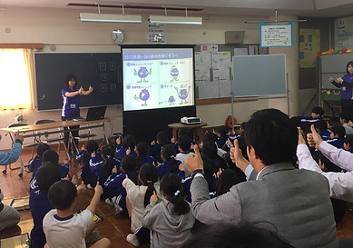 羽生市立手子林小学校 目の体操