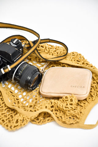 Maggie.B Geldbörse beige mit Kamera